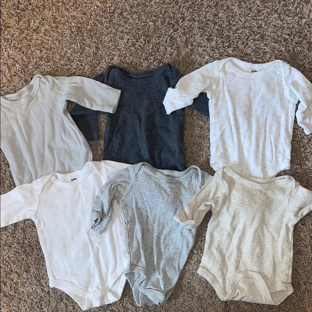 Assorted Long Sleeve Onsies Bundle